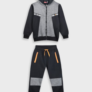 Φόρμα με ζακέτα action sport